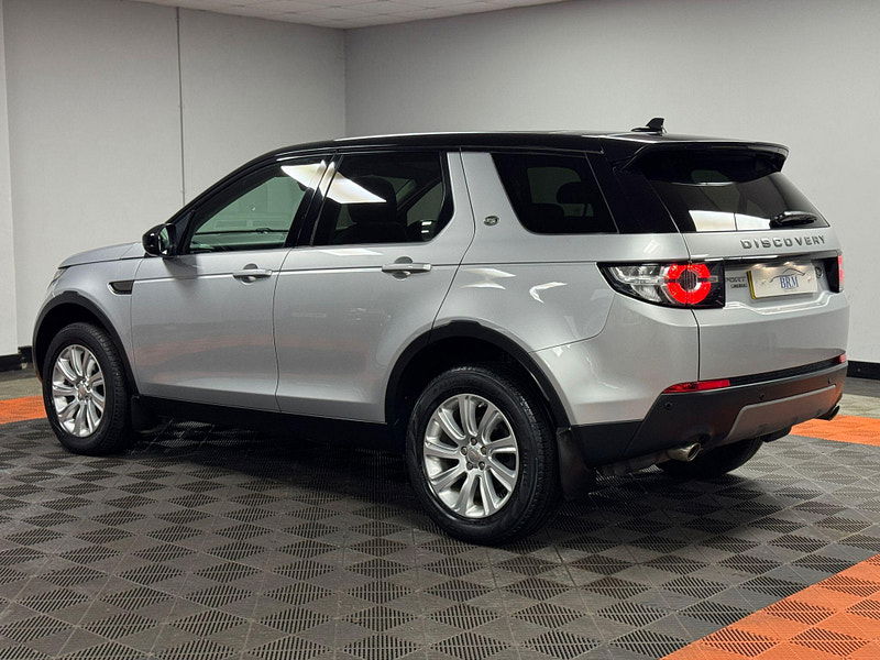 Land Rover Discovery Sport 2.2 SD4 SE Tech 4WD Euro 5 (s/s) 5dr 5dr Manual 2025