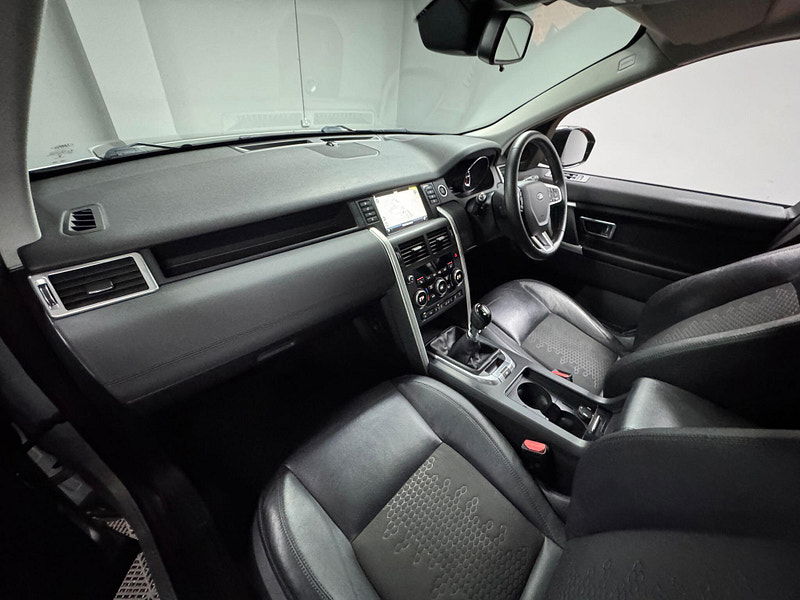Land Rover Discovery Sport 2.2 SD4 SE Tech 4WD Euro 5 (s/s) 5dr 5dr Manual 2025