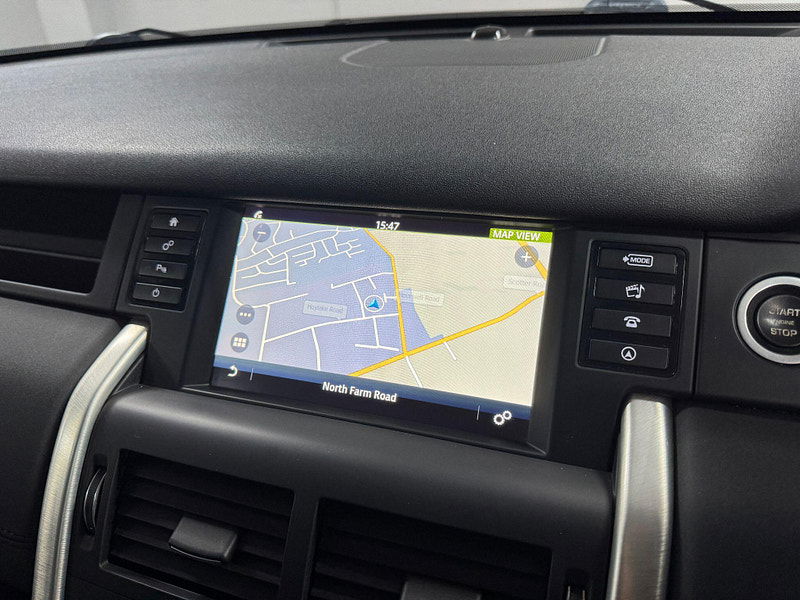 Land Rover Discovery Sport 2.2 SD4 SE Tech 4WD Euro 5 (s/s) 5dr 5dr Manual 2025