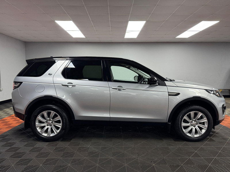Land Rover Discovery Sport 2.2 SD4 SE Tech 4WD Euro 5 (s/s) 5dr 5dr Manual 2025