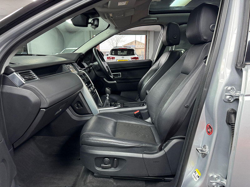 Land Rover Discovery Sport 2.2 SD4 SE Tech 4WD Euro 5 (s/s) 5dr 5dr Manual 2025