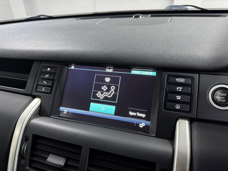 Land Rover Discovery Sport 2.2 SD4 SE Tech 4WD Euro 5 (s/s) 5dr 5dr Manual 2025