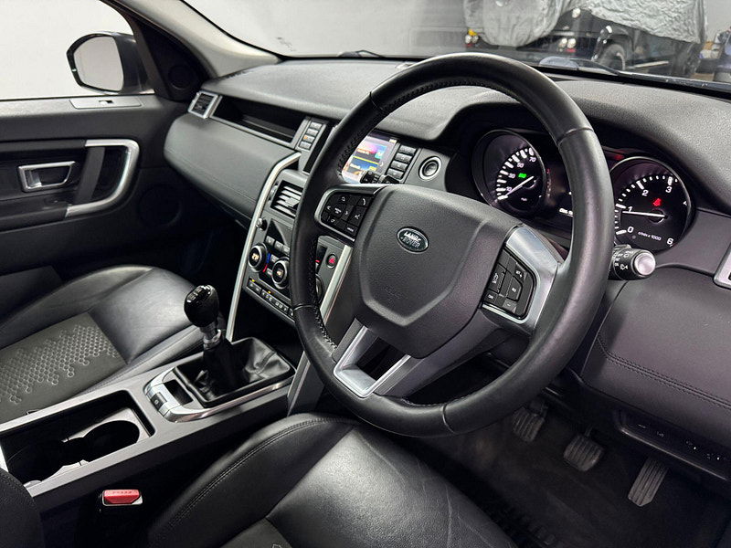 Land Rover Discovery Sport 2.2 SD4 SE Tech 4WD Euro 5 (s/s) 5dr 5dr Manual 2025