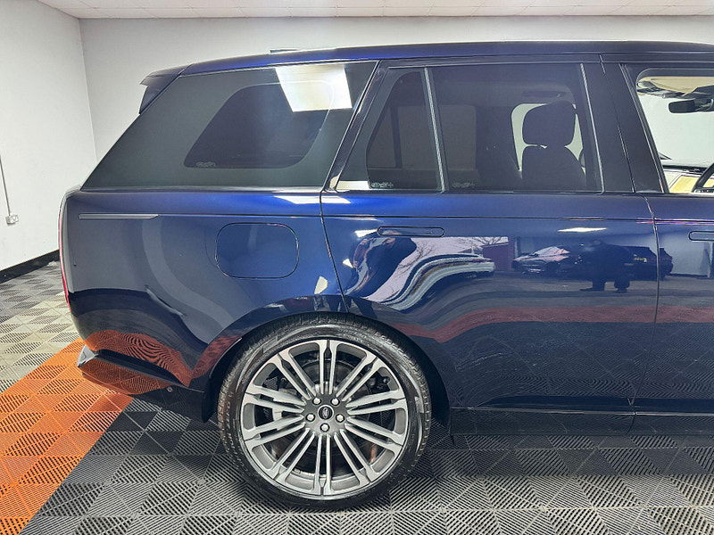 Land Rover Range Rover 3.0 D300 MHEV SE Auto 4WD Euro 6 (s/s) 5dr 5dr Automatic 2026