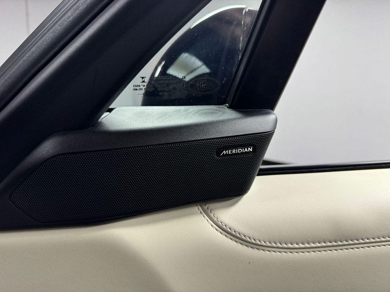 Land Rover Range Rover 3.0 D300 MHEV SE Auto 4WD Euro 6 (s/s) 5dr 5dr Automatic 2026