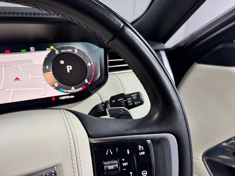 Land Rover Range Rover 3.0 D300 MHEV SE Auto 4WD Euro 6 (s/s) 5dr 5dr Automatic 2026