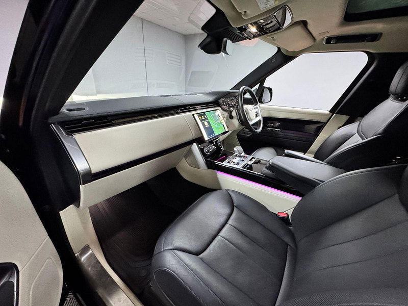 Land Rover Range Rover 3.0 D300 MHEV SE Auto 4WD Euro 6 (s/s) 5dr 5dr Automatic 2026