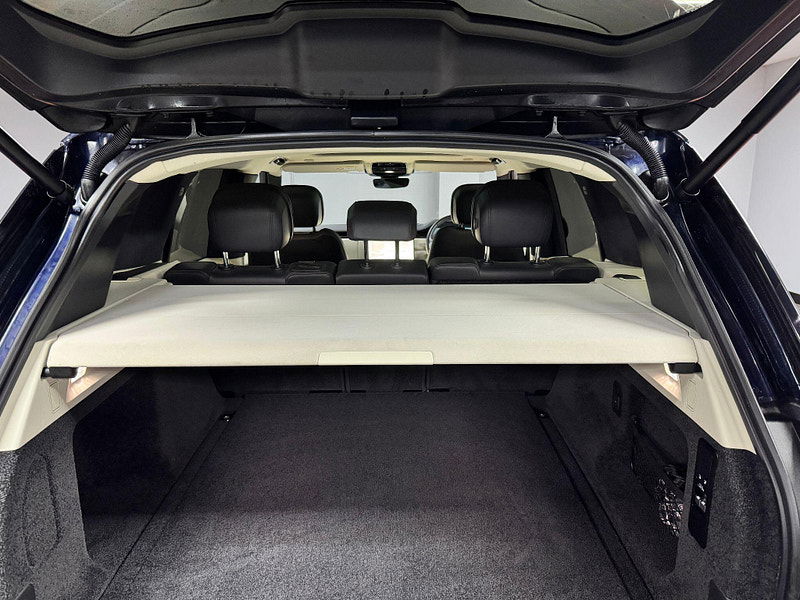 Land Rover Range Rover 3.0 D300 MHEV SE Auto 4WD Euro 6 (s/s) 5dr 5dr Automatic 2026