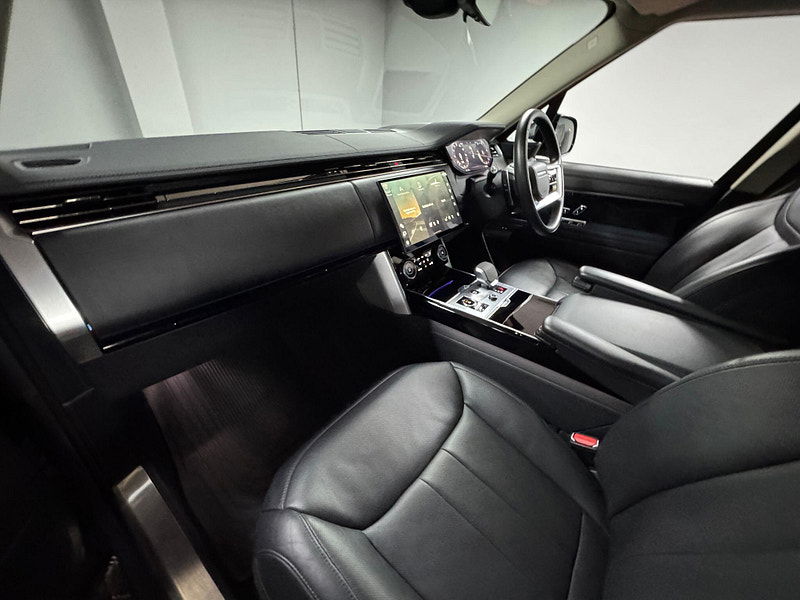 Land Rover Range Rover 3.0 D350 MHEV HSE Auto 4WD Euro 6 (s/s) 5dr 5dr Automatic 2026