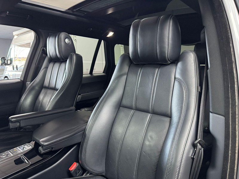 Land Rover Range Rover 3.0 TD V6 Vogue SE Auto 4WD Euro 6 (s/s) 5dr 5dr Automatic 2025