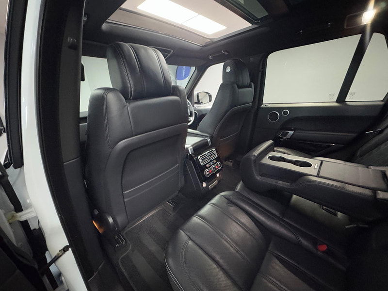 Land Rover Range Rover 3.0 TD V6 Vogue SE Auto 4WD Euro 6 (s/s) 5dr 5dr Automatic 2025