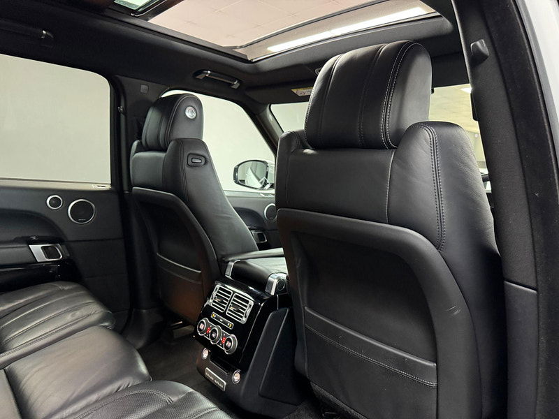 Land Rover Range Rover 3.0 TD V6 Vogue SE Auto 4WD Euro 6 (s/s) 5dr 5dr Automatic 2025