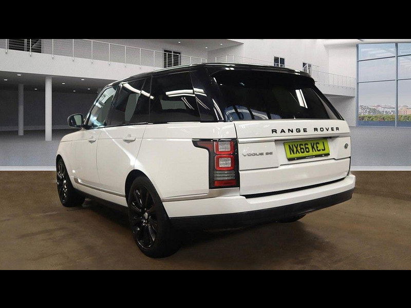 Land Rover Range Rover 3.0 TD V6 Vogue SE Auto 4WD Euro 6 (s/s) 5dr 5dr Automatic 2025