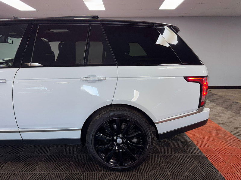 Land Rover Range Rover 3.0 TD V6 Vogue SE Auto 4WD Euro 6 (s/s) 5dr 5dr Automatic 2025