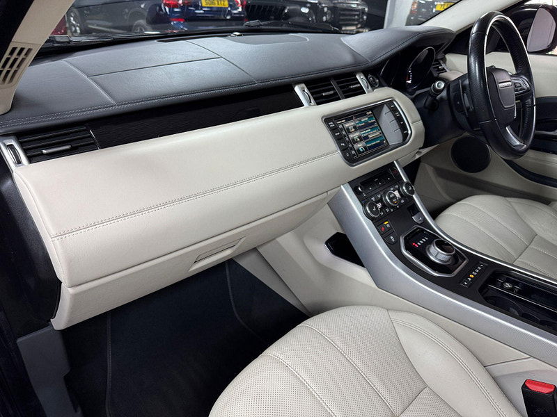 Land Rover Range Rover Evoque 2.2 SD4 Dynamic Auto 4WD Euro 5 (s/s) 5dr 5dr Automatic 2025