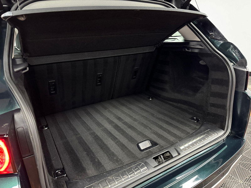 Land Rover Range Rover Evoque 2.2 SD4 Dynamic Auto 4WD Euro 5 (s/s) 5dr 5dr Automatic 2026