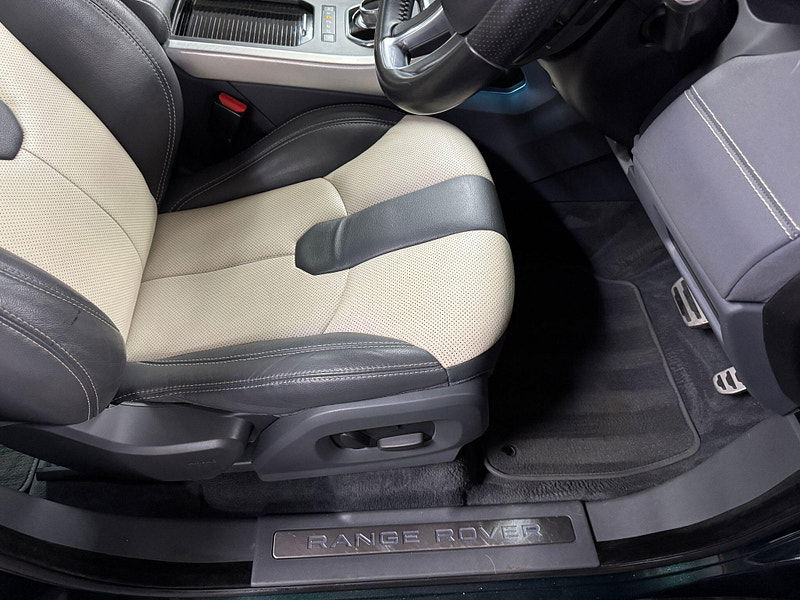 Land Rover Range Rover Evoque 2.2 SD4 Dynamic Auto 4WD Euro 5 (s/s) 5dr 5dr Automatic 2026