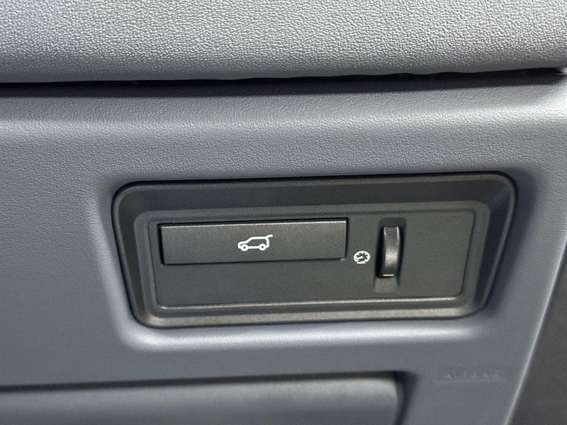 Land Rover Range Rover Evoque 2.2 SD4 Dynamic Auto 4WD Euro 5 (s/s) 5dr 5dr Automatic 2026