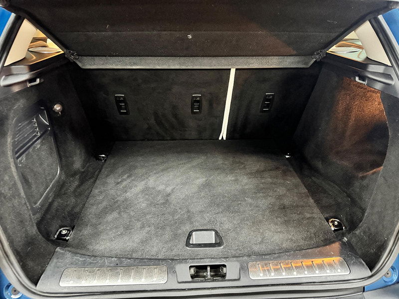 Land Rover Range Rover Evoque 2.2 SD4 Prestige Auto 4WD Euro 5 (s/s) 5dr 5dr Automatic 2026