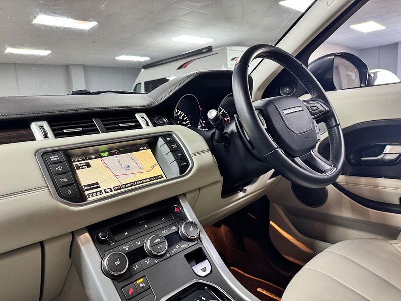 Land Rover Range Rover Evoque 2.2 SD4 Prestige Auto 4WD Euro 5 (s/s) 5dr 5dr Automatic 2026