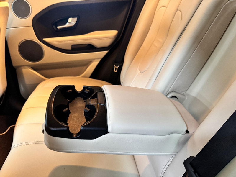 Land Rover Range Rover Evoque 2.2 SD4 Prestige Auto 4WD Euro 5 (s/s) 5dr 5dr Automatic 2026