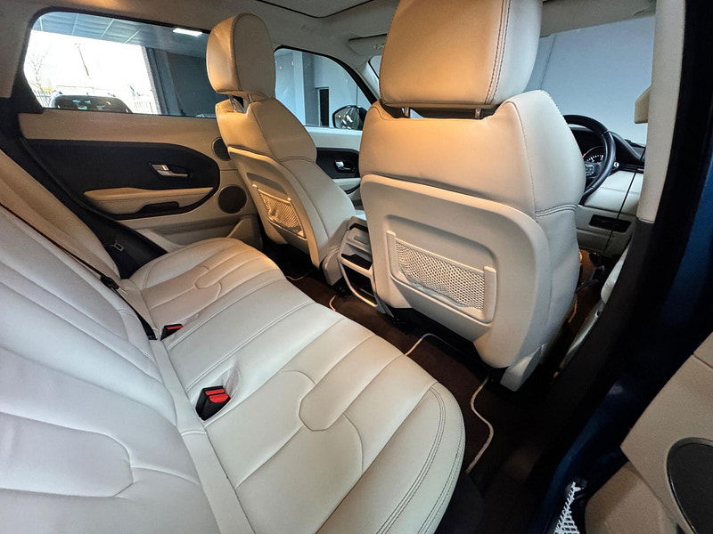 Land Rover Range Rover Evoque 2.2 SD4 Prestige Auto 4WD Euro 5 (s/s) 5dr 5dr Automatic 2026