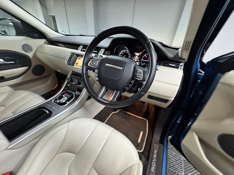Land Rover Range Rover Evoque 2.2 SD4 Prestige Auto 4WD Euro 5 (s/s) 5dr 5dr Automatic 2026