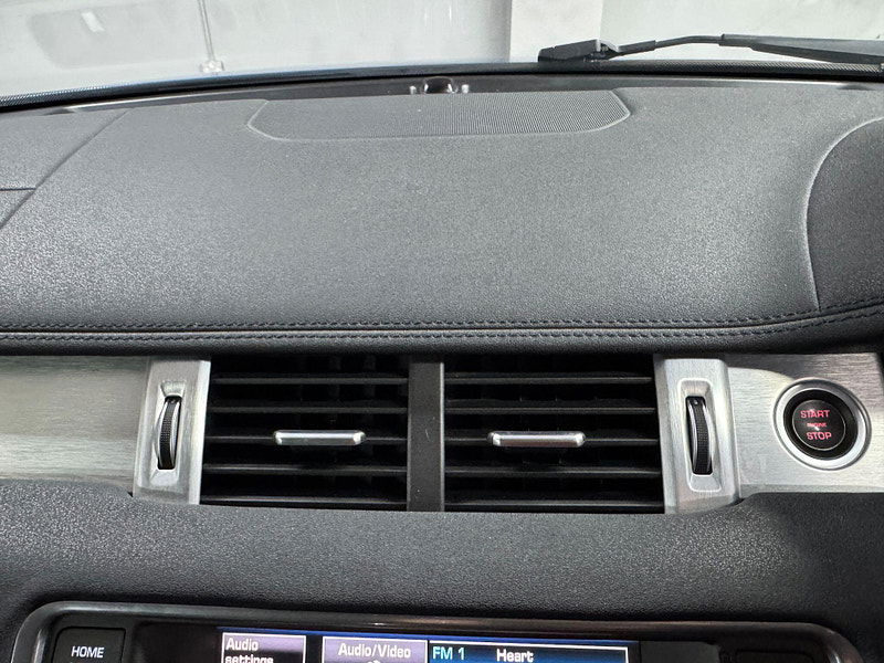 Land Rover Range Rover Evoque 2.2 SD4 Pure 4WD Euro 5 (s/s) 3dr 3dr Manual 2026