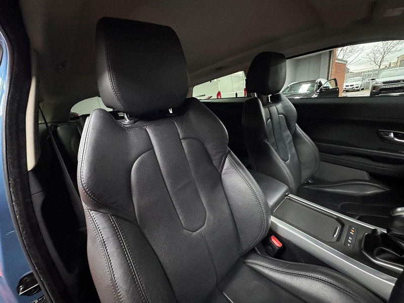 Land Rover Range Rover Evoque 2.2 SD4 Pure 4WD Euro 5 (s/s) 3dr 3dr Manual 2026