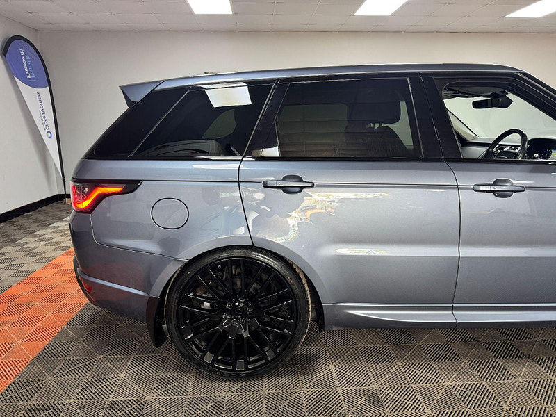 Land Rover Range Rover Sport 3.0 SD V6 HSE Auto 4WD Euro 6 (s/s) 5dr 5dr Automatic 2025
