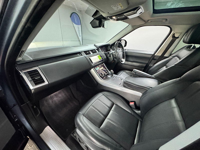 Land Rover Range Rover Sport 3.0 SD V6 HSE Auto 4WD Euro 6 (s/s) 5dr 5dr Automatic 2025