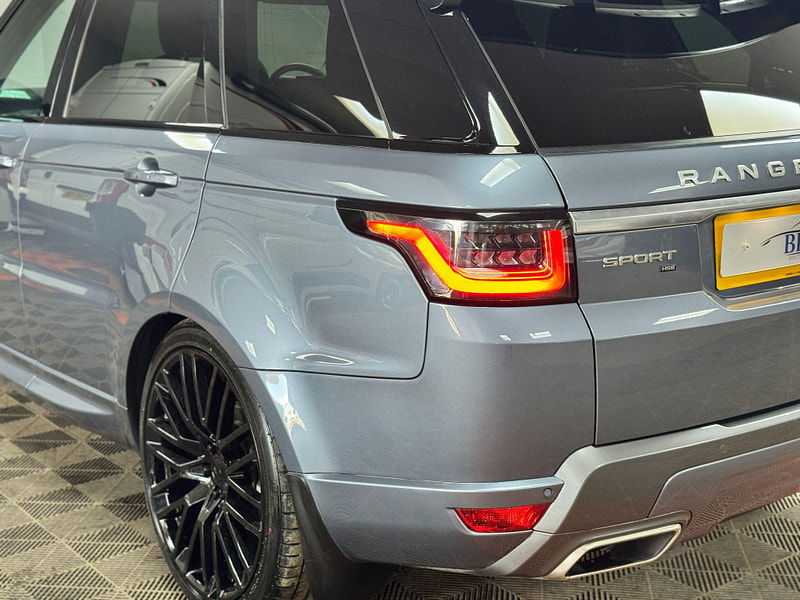 Land Rover Range Rover Sport 3.0 SD V6 HSE Auto 4WD Euro 6 (s/s) 5dr 5dr Automatic 2025