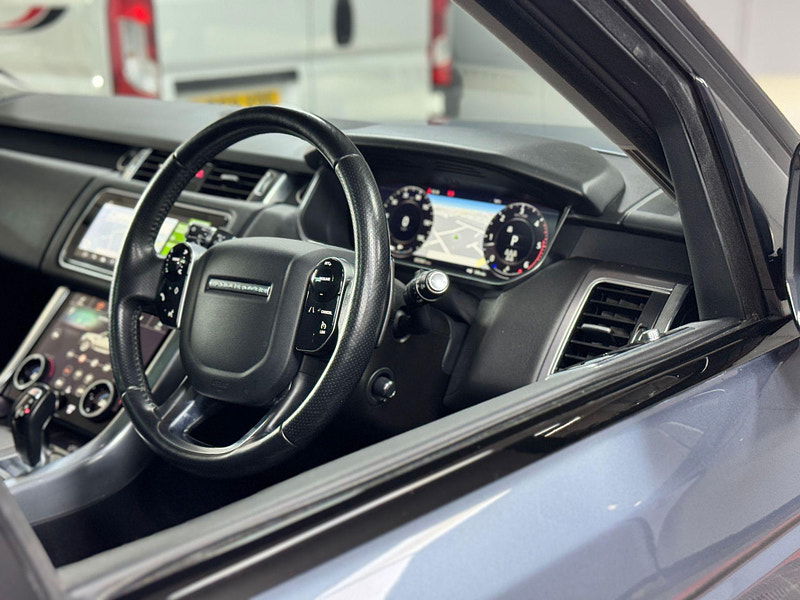 Land Rover Range Rover Sport 3.0 SD V6 HSE Auto 4WD Euro 6 (s/s) 5dr 5dr Automatic 2025