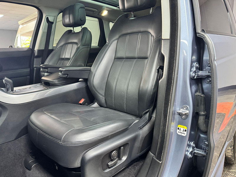 Land Rover Range Rover Sport 3.0 SD V6 HSE Auto 4WD Euro 6 (s/s) 5dr 5dr Automatic 2025