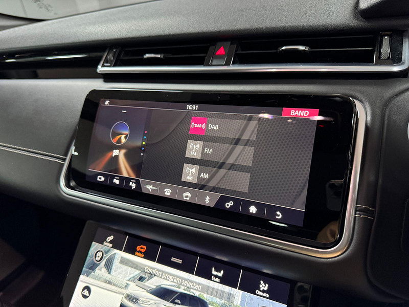 Land Rover Range Rover Velar 3.0 SD6 V6 R-Dynamic HSE Auto 4WD Euro 6 (s/s) 5dr 5dr Automatic 2025
