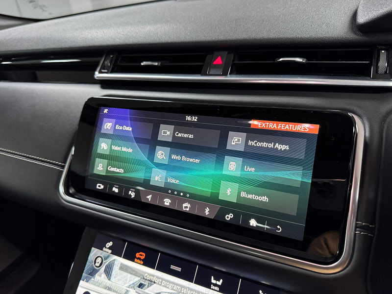 Land Rover Range Rover Velar 3.0 SD6 V6 R-Dynamic HSE Auto 4WD Euro 6 (s/s) 5dr 5dr Automatic 2025