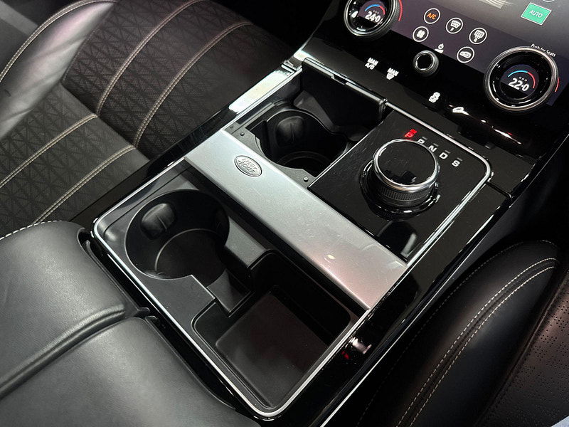 Land Rover Range Rover Velar 3.0 SD6 V6 R-Dynamic HSE Auto 4WD Euro 6 (s/s) 5dr 5dr Automatic 2025