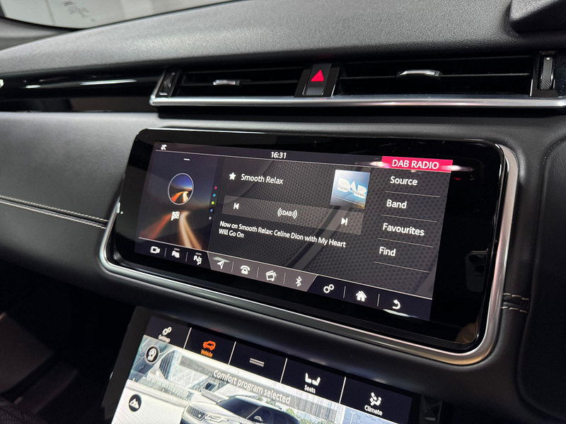 Land Rover Range Rover Velar 3.0 SD6 V6 R-Dynamic HSE Auto 4WD Euro 6 (s/s) 5dr 5dr Automatic 2025