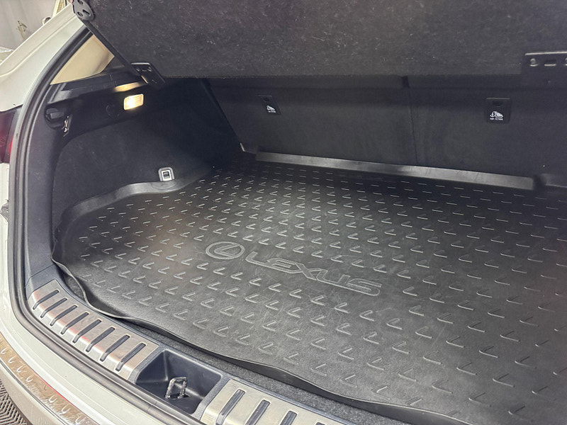 Lexus NX 2.5 300h Premium E-CVT 4WD Euro 6 (s/s) 5dr 5dr Automatic 2025