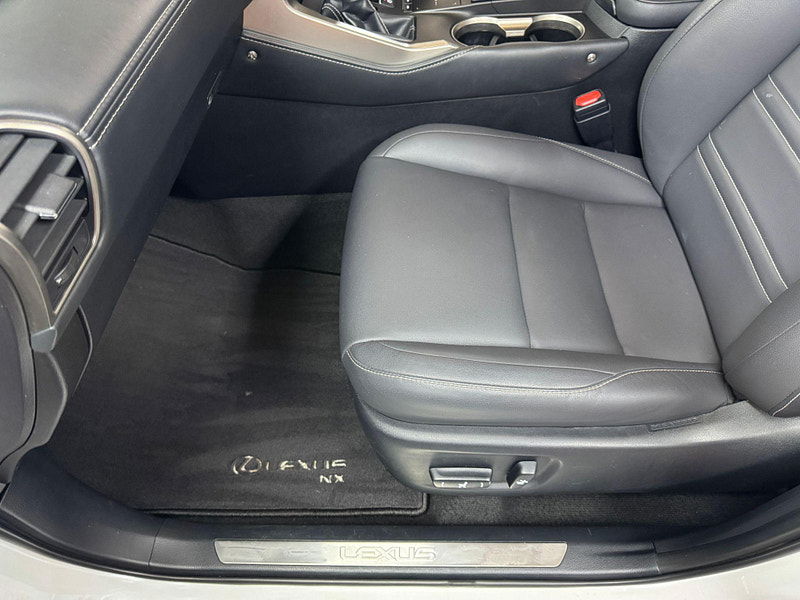 Lexus NX 2.5 300h Premium E-CVT 4WD Euro 6 (s/s) 5dr 5dr Automatic 2025