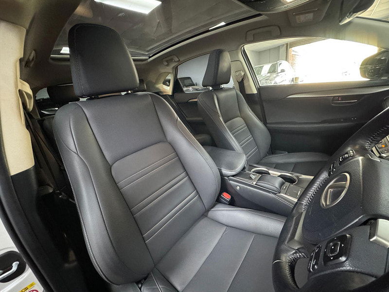 Lexus NX 2.5 300h Premium E-CVT 4WD Euro 6 (s/s) 5dr 5dr Automatic 2025