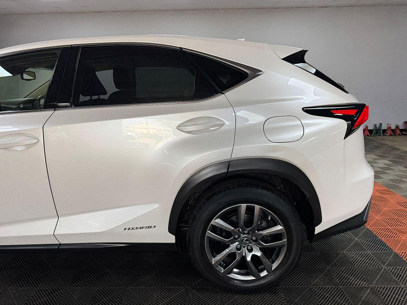 Lexus NX 2.5 300h Premium E-CVT 4WD Euro 6 (s/s) 5dr 5dr Automatic 2025