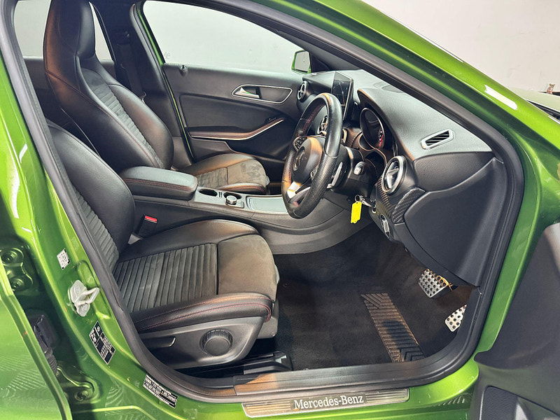 Mercedes-Benz A Class 2.1 A200d AMG Line (Premium) 7G-DCT Euro 6 (s/s) 5dr 5dr Automatic 2025