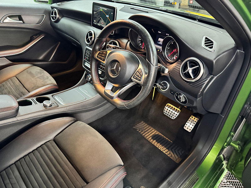 Mercedes-Benz A Class 2.1 A200d AMG Line (Premium) 7G-DCT Euro 6 (s/s) 5dr 5dr Automatic 2025
