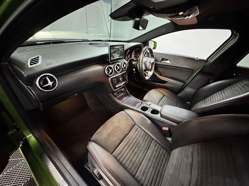 Mercedes-Benz A Class 2.1 A200d AMG Line (Premium) 7G-DCT Euro 6 (s/s) 5dr 5dr Automatic 2025