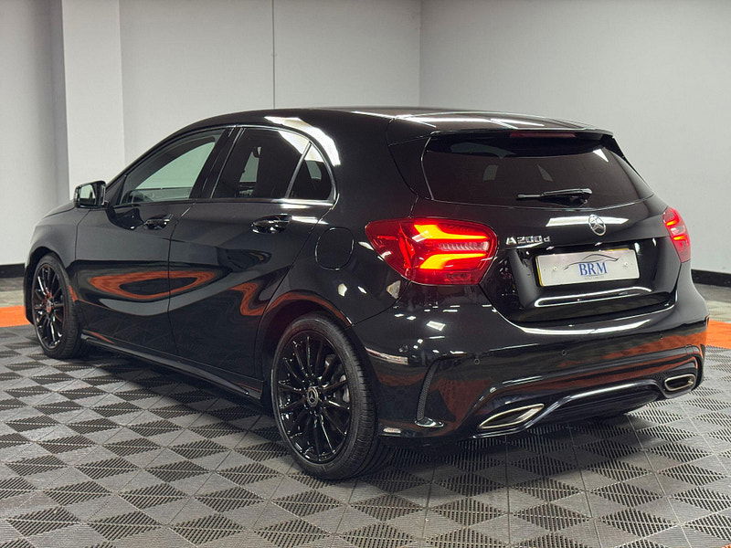 Mercedes-Benz A Class 2.1 A200d AMG Line (Premium) 7G-DCT Euro 6 (s/s) 5dr 5dr Automatic 2025