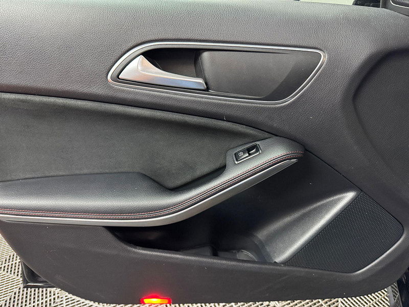 Mercedes-Benz A Class 2.1 A200d AMG Line (Premium) 7G-DCT Euro 6 (s/s) 5dr 5dr Automatic 2025