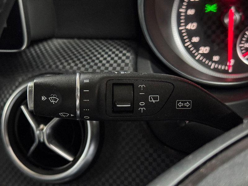 Mercedes-Benz A Class 2.1 A200d Sport (Premium) 7G-DCT Euro 6 (s/s) 5dr 5dr Automatic 2025