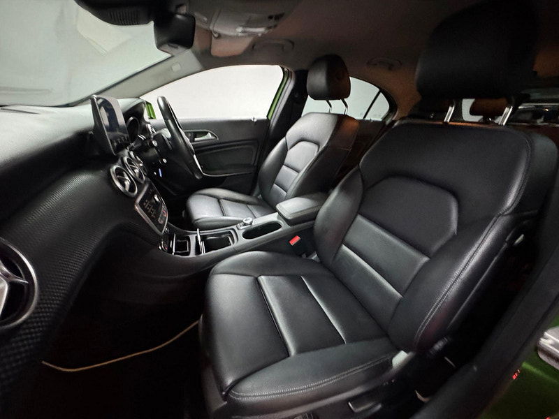 Mercedes-Benz A Class 2.1 A200d Sport (Premium) 7G-DCT Euro 6 (s/s) 5dr 5dr Automatic 2025