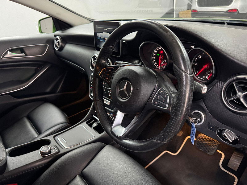 Mercedes-Benz A Class 2.1 A200d Sport (Premium) 7G-DCT Euro 6 (s/s) 5dr 5dr Automatic 2025